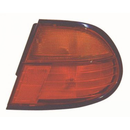 feu arriere Nissan almera 1996 droit - RT MAROC
