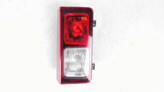 feu de parechoc renault trafic 2014 droit