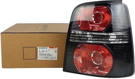 feu arriere volkswagen touran 2006 droite fume