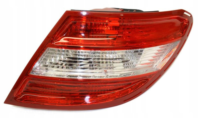 feu arriere mercedes w204 2007 droit classe c