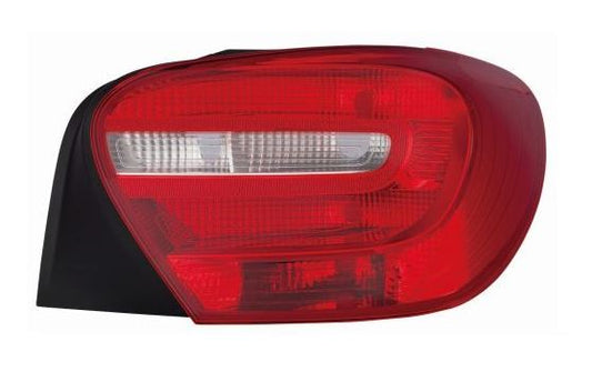 Feu arriere Mercedes W176 2012 droite Class A