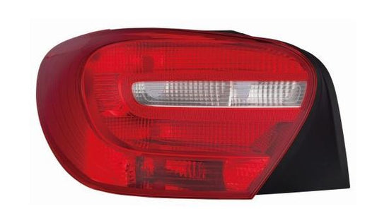 Feu arriere Mercedes W176 2012 gauche Class A