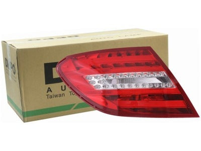 feu arriere mercedes w204 2011 gauche classe c led