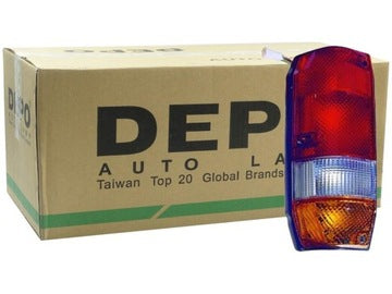 feu arriere Toyota land cruiser lj79 gauche - RT MAROC