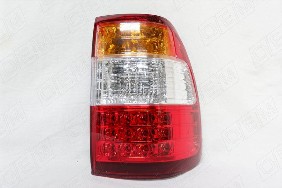 FEU ARRIERE TOYOTA LAND CRUISER 2006 DROIT - RT MAROC