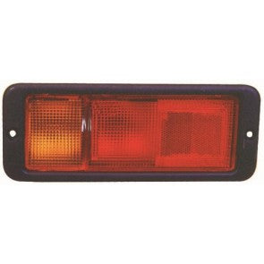 FEU ARRIERE MITSUBISHI PAJERO 1991 DROITE PARCHOC DROIT - RT MAROC