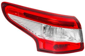 feu arriere Nissan qashqai 2014 2016 gauche - RT MAROC