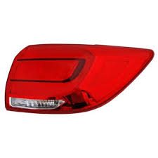 FEU ARRIERE KIA SPORTAGE 2014 DROIT - RT MAROC