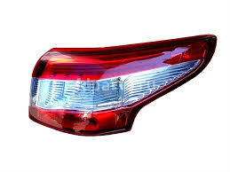 feu arriere Nissan qashqai 2014 2016 droit - RT MAROC