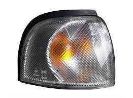 feu clignotant Nissan 1993 droit b13 - RT MAROC