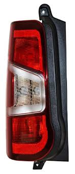 feu arriere peugeot partner 2015 gauche