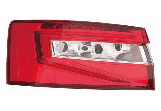 FEU ARRIERE SKODA SUPERB 2015 2022 G - RT MAROC
